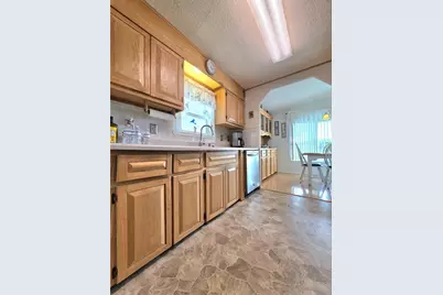 36847 Jodi Avenue, Zephyrhills, FL 33542 - Photo 14