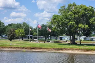 36847 Jodi Ave, Zephyrhills, FL 33542 - Photo 66