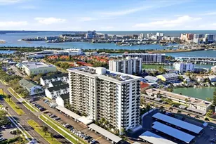 400 Island Way, Clearwater Beach, FL 33767 - Photo 34