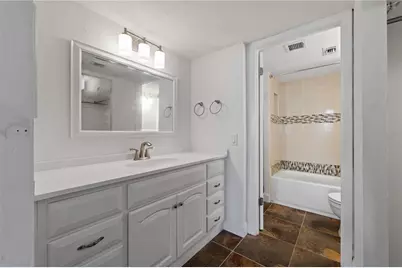 201 W Laurel Street #805, Tampa, FL 33602 - Photo 10