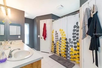 1907 Coral Tree Court, Brandon, FL 33511 - Photo 20