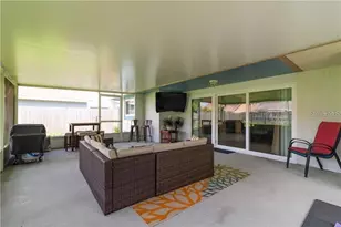 1907 Coral Tree Ct, Brandon, FL 33511 - Photo 4