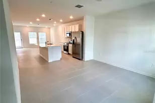 7081 Rosy Sky Ave, Orlando, FL 32829 - Photo 4