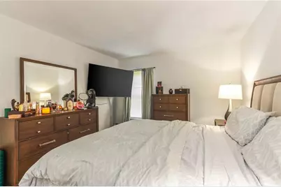 4009 Nestle Oaks Place #104, Tampa, FL 33613 - Photo 16