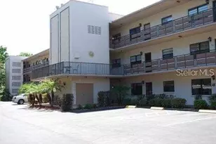 5975 N Terrace Park Dr N, Saint Petersburg, FL 33709 - Photo 1