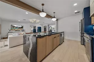 6619 Blue Heron Dr S, Saint Petersburg, FL 33707 - Photo 24