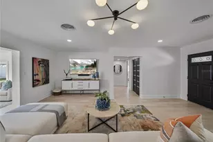 6619 Blue Heron Dr S, Saint Petersburg, FL 33707 - Photo 10