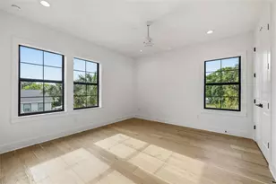 2936 W Rogers Ave, Tampa, FL 33611 - Photo 38