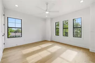 2936 W Rogers Ave, Tampa, FL 33611 - Photo 34
