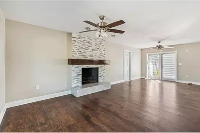 7703 17th Avenue NW, Bradenton, FL 34209 - Photo 12