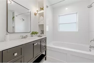 3307 W Ballast Point Boulevard, Tampa, FL 33611 - Photo 18