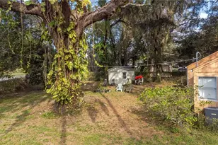 8200 N 22nd St, Tampa, FL 33604 - Photo 18