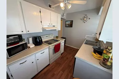 6960 Sunset Drive S #2B, South Pasadena, FL 33707 - Photo 16