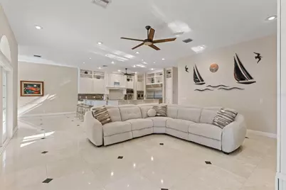 102 Adriatic Avenue, Tampa, FL 33606 - Photo 10