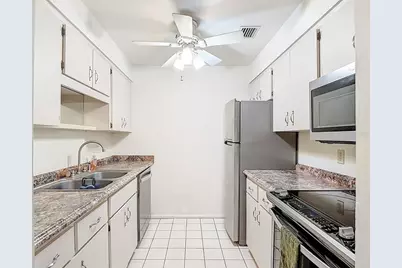 4325 Aegean Drive #132B, Tampa, FL 33611 - Photo 16