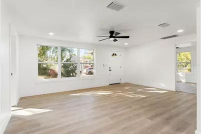 8719 N Ola Avenue, Tampa, FL 33604 - Photo 14