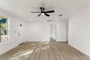 8719 N Ola Ave, Tampa, FL 33604 - Photo 12