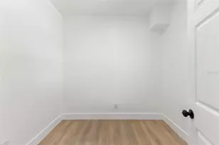 4504 S 26th Ave S, Tampa, FL 33619 - Photo 30