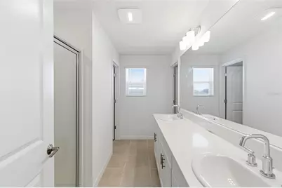 5905 Laurelcrest Glen, Palmetto, FL 34221 - Photo 20