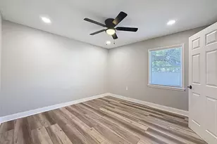 9161 Royal Palm Ave, New Port Richey, FL 34654 - Photo 34