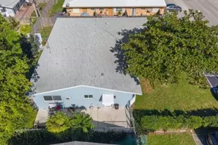 5861 NE 18th Ave, Fort Lauderdale, FL 33334 - Photo 4