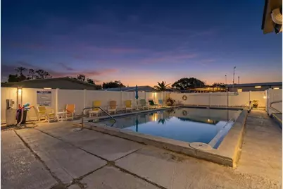 36434 Malibu Way, Zephyrhills, FL 33541 - Photo 38