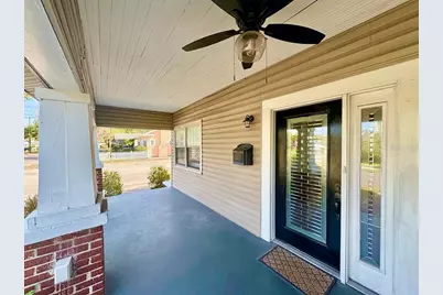 302 W Haya Street, Tampa, FL 33603 - Photo 4