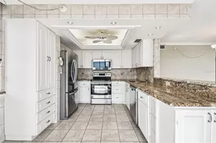 6104 Palma Del Mar Blvd S, Saint Petersburg, FL 33715 - Photo 4