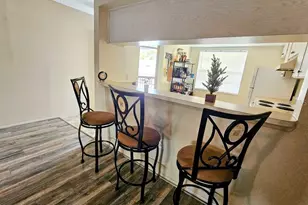 7700 92nd St, Seminole, FL 33777 - Photo 8