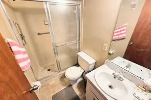 7700 92nd St, Seminole, FL 33777 - Photo 20