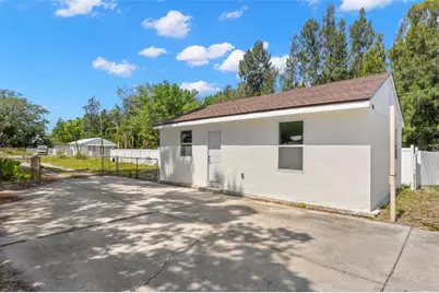 3300 70th Avenue N, Saint Petersburg, FL 33702 - Photo 1