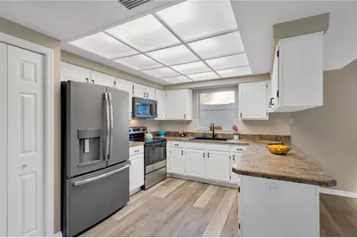 1803 S Golfview Drive, Plant City, FL 33566 - Photo 12