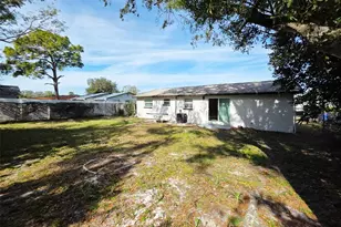 9009 Tree Valley Cir, Tampa, FL 33615 - Photo 26