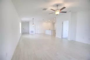 12115 Smoky Emerald Ter, Parrish, FL 34219 - Photo 8