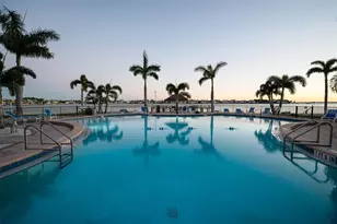 5130 Brittany Dr S, Saint Petersburg, FL 33715 - Photo 54