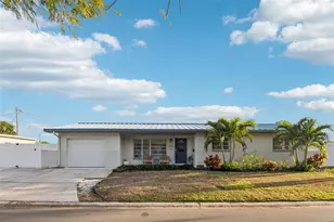 6338 6th Ave S, Saint Petersburg, FL 33707 - Photo 1