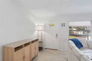 6338 6th Ave S, Saint Petersburg, FL 33707 - Photo 2