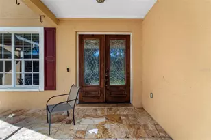 7419 Savannah Ln, Tampa, FL 33637 - Photo 4