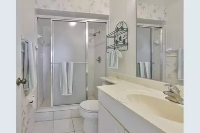 1713 Hammersmith Drive, Sun City Center, FL 33573 - Photo 22