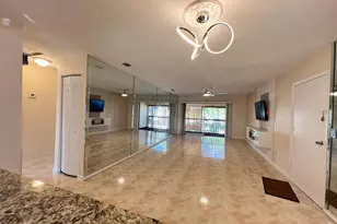 8609 Huron Ct, Tampa, FL 33614 - Photo 24