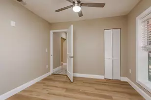 302 Shore Dr, Palm Harbor, FL 34683 - Photo 26