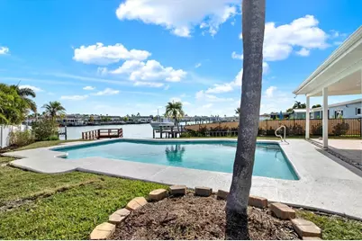 11628 Grove Street, Seminole, FL 33772 - Photo 24