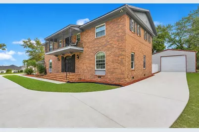 811 Fairlington Drive, Lakeland, FL 33813 - Photo 2