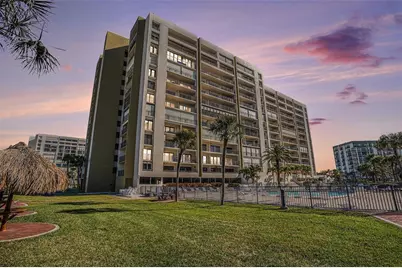 1480 Gulf Boulevard #905, Clearwater Beach, FL 33767 - Photo 1