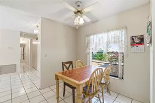 15606 Farnsworth Ln, Tampa, FL 33624 - Photo 16