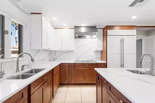 1249 Lake Point Dr, Lakeland, FL 33813 - Photo 18