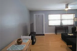 1950 58th Ave N, Saint Petersburg, FL 33714 - Photo 6