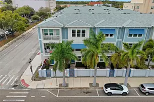 262 8th St N, Saint Petersburg, FL 33701 - Photo 40