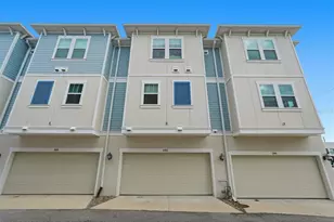 262 8th St N, Saint Petersburg, FL 33701 - Photo 10