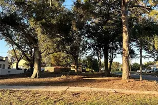 6201 11th Ave S, Gulfport, FL 33707 - Photo 1